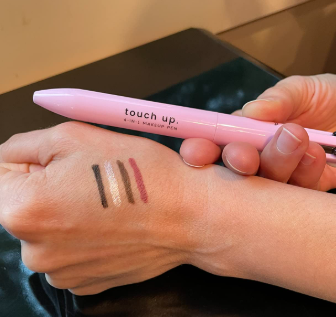 Lápiz Maquillaje Multifunción 4 en 1